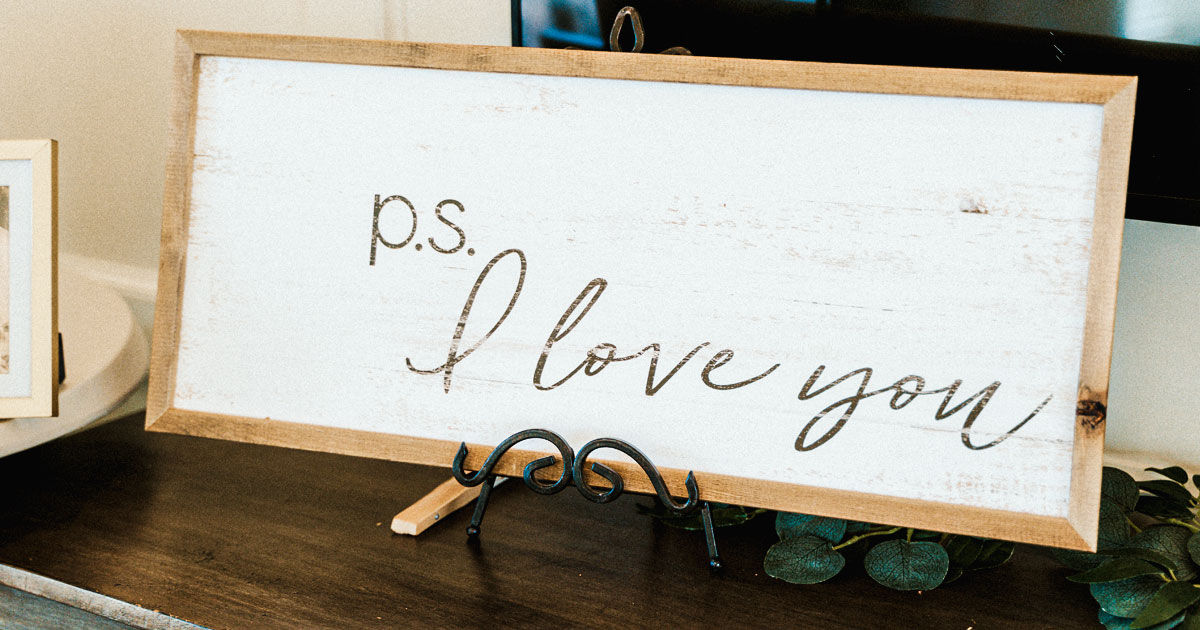 PS-I-Love-You-Sign