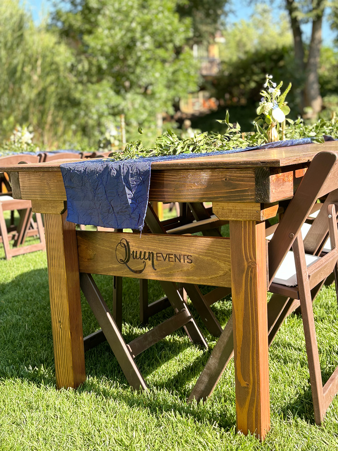 Queen Events Wedding Decor Tables and Chairs_0014_IMG_0793