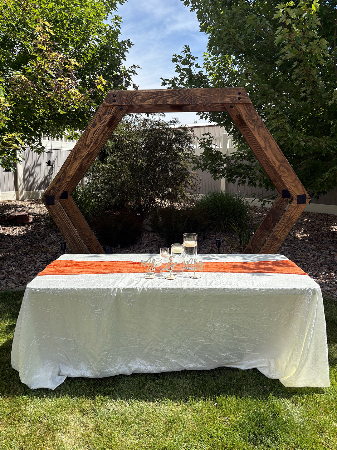 Queen Events Wedding Decor Tables and Chairs_0018_IMG_0472